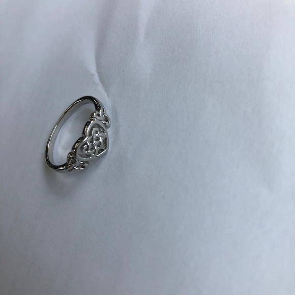 Intricate NEW Silver Tone Celtic Knot Fashion Ring size 7 - Picture 5 of 6